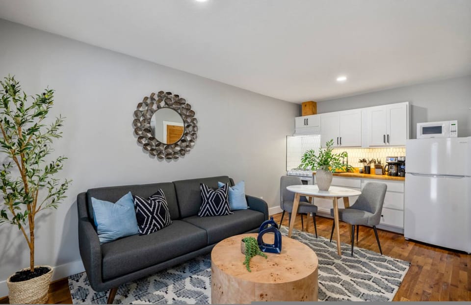 House | 1 bedroom