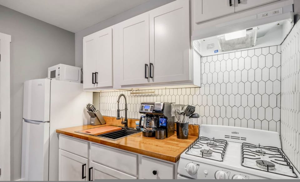 House | 1 bedroom