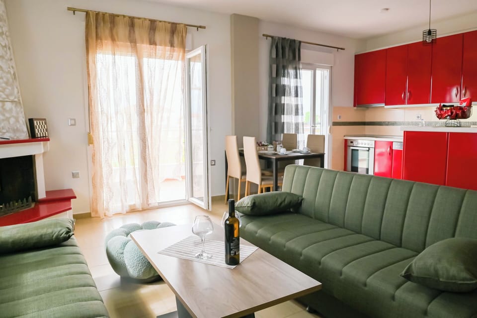 Apartment, Mountain View | Living area | Smart TV