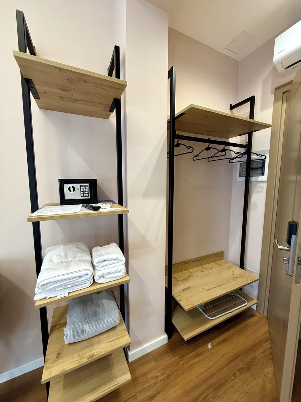 Standard Double or Twin Room | In-room safe, free WiFi
