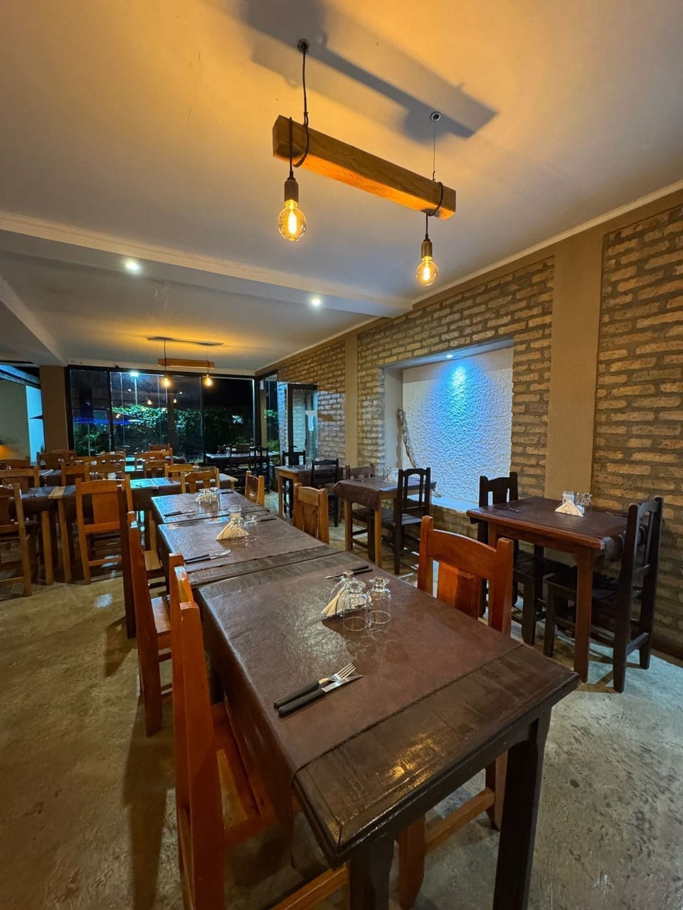 Basic Double or Twin Room | Dining