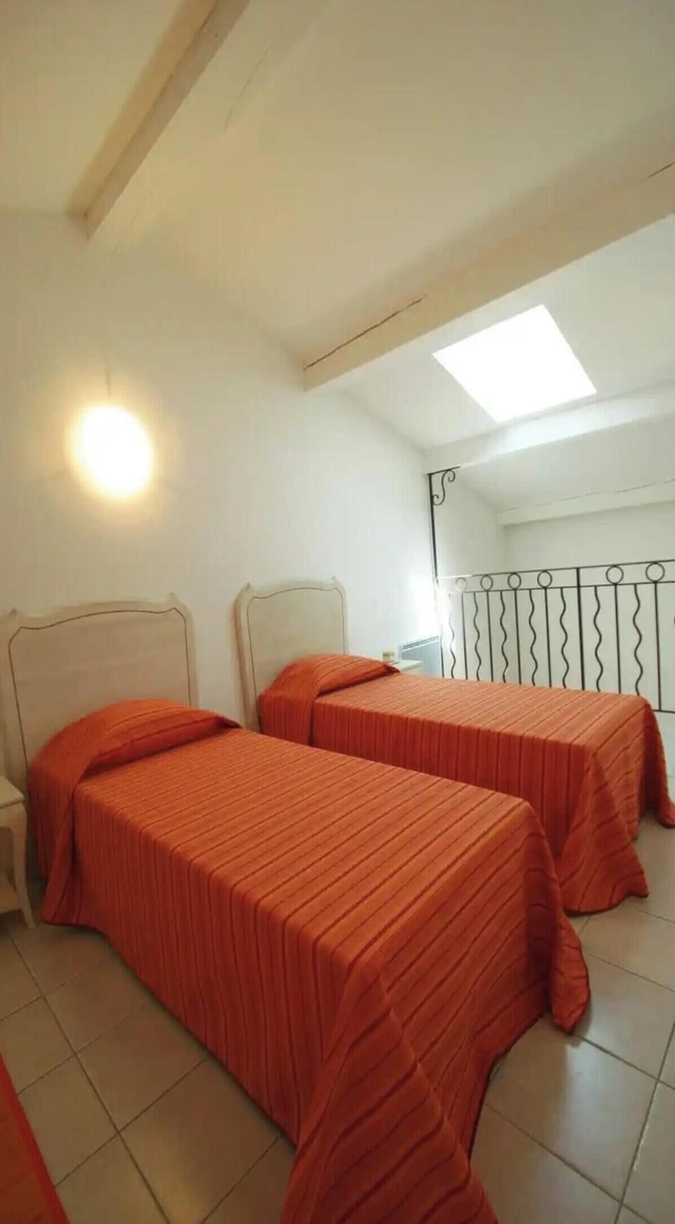 Apartment | 1 bedroom, individually furnished, iron/ironing board