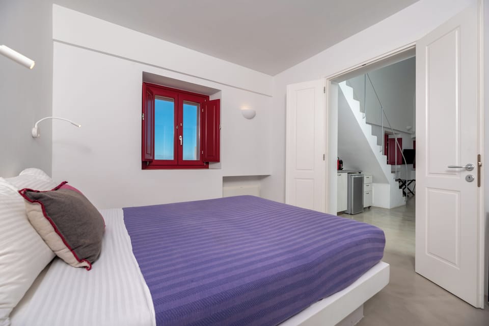 Family Villa, Sea View | In-room safe, laptop workspace, iron/ironing board, free WiFi