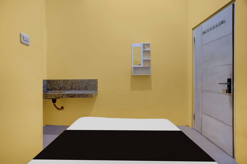Standard Double Room | Bed sheets