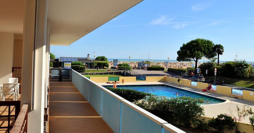 Apartment, 1 Bedroom, Balcony, Ocean View | Pool | Outdoor pool