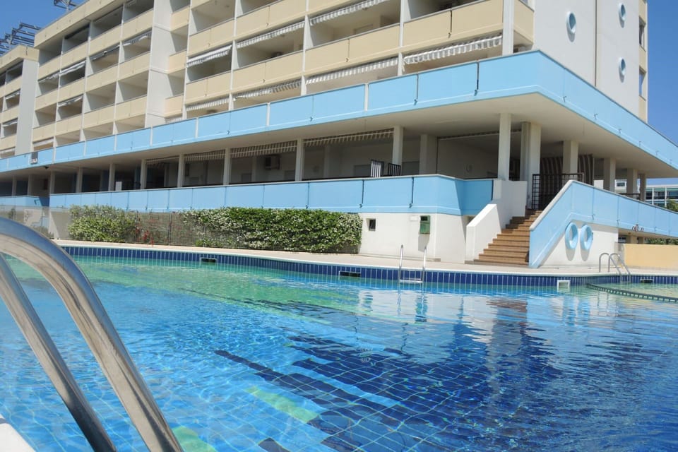 Apartment, 1 Bedroom, Balcony, Ocean View | Pool | Outdoor pool