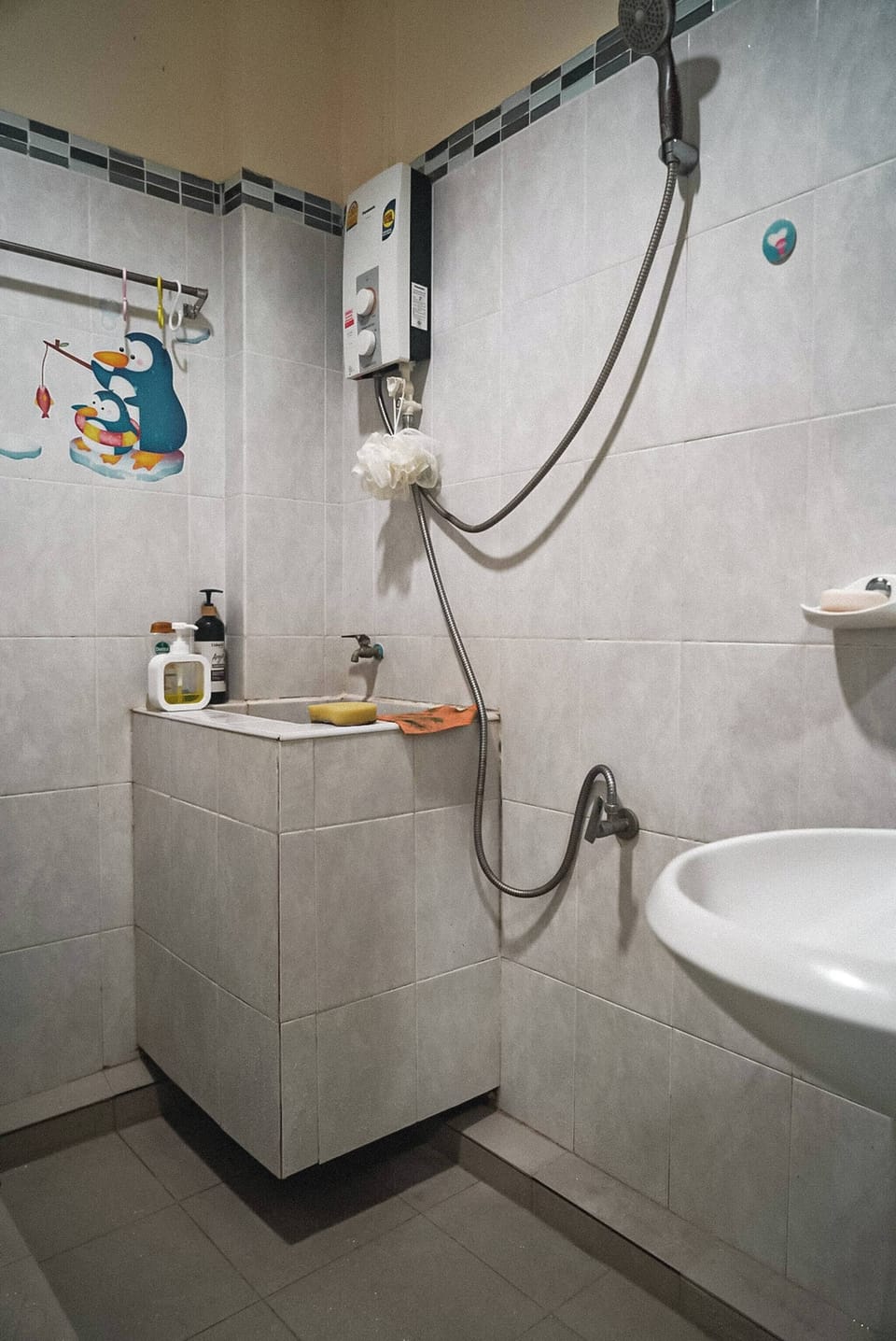 Room, 1 Bedroom, Patio | Bathroom