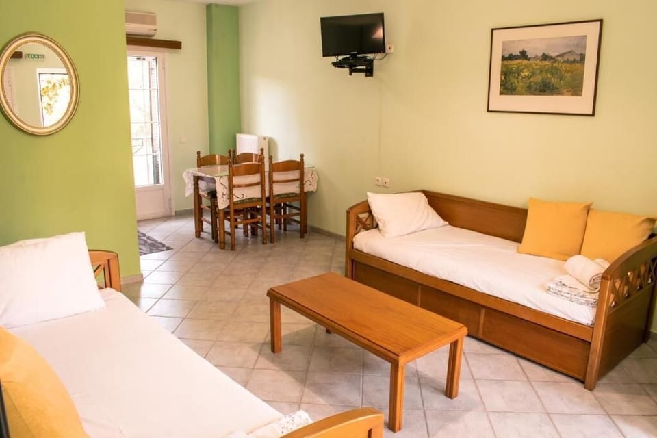 Apartment, Balcony, City View | Blackout drapes, free WiFi