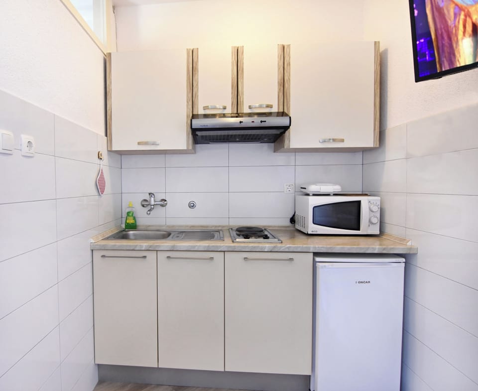 Apartment, 1 Bedroom, Patio | Interior