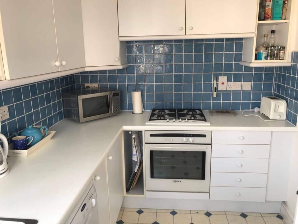 Apartment, 2 Bedrooms | Interior