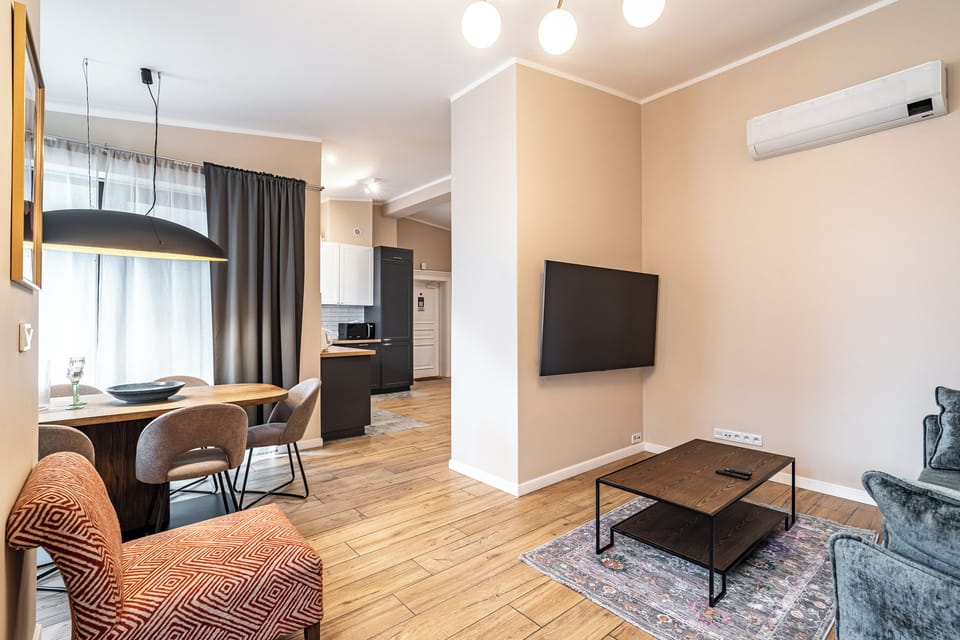 Apartment | Living area | Plasma TV