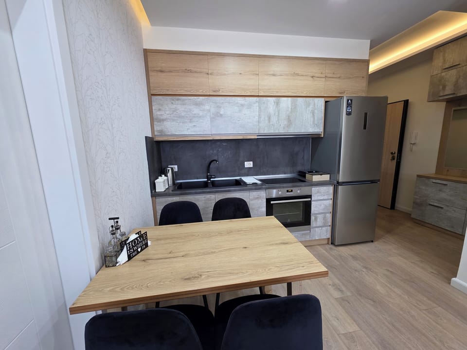 Family Apartment, Balcony, Beach View | Private kitchen