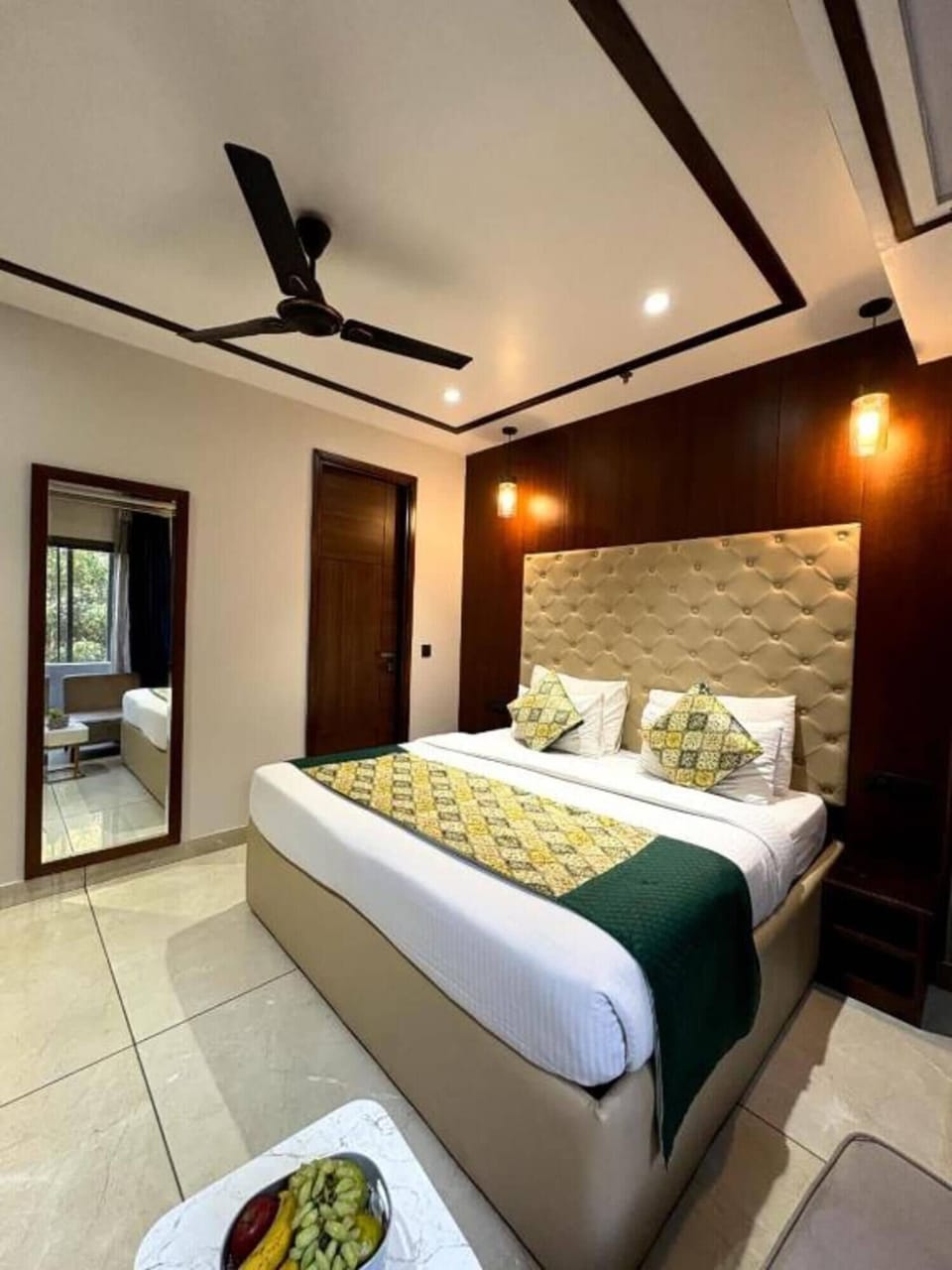 In-room safe, desk, laptop workspace, soundproofing