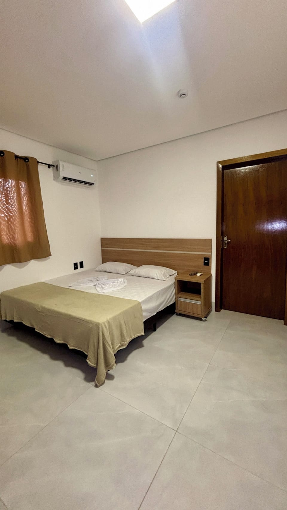 Standard Double Room | Desk, laptop workspace, WiFi (free)