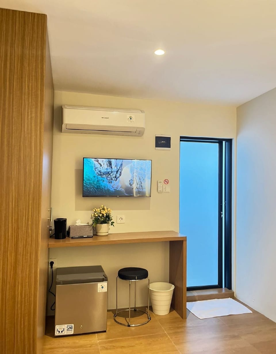 Deluxe Double Room, Garden View | Interior