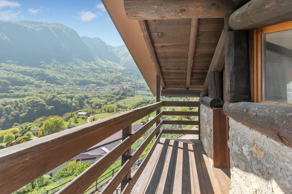Family House, Multiple Bedrooms (Private Green Oasis) | Balcony