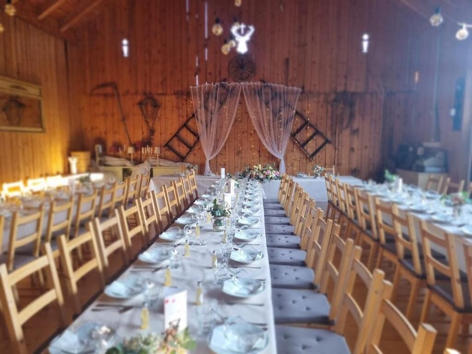 Banquet hall