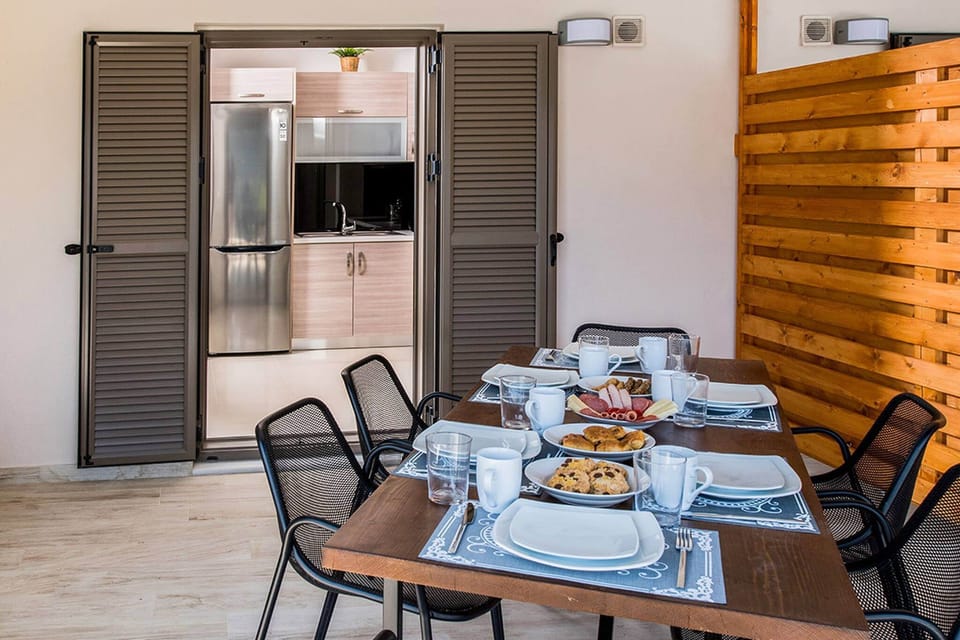 House, Smoking | 2 bedrooms