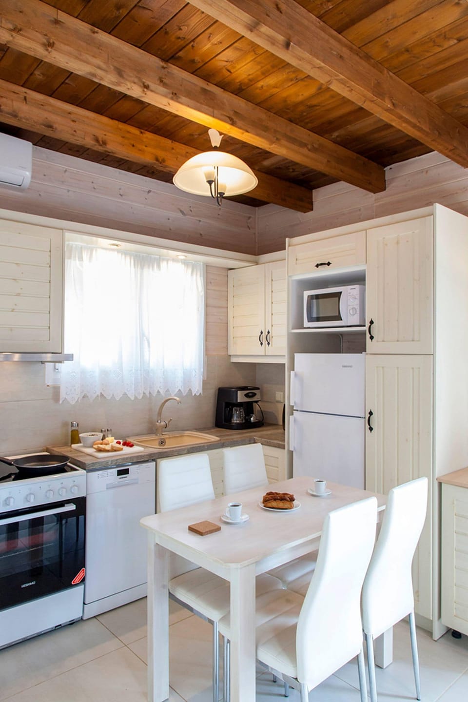 House | 1 bedroom
