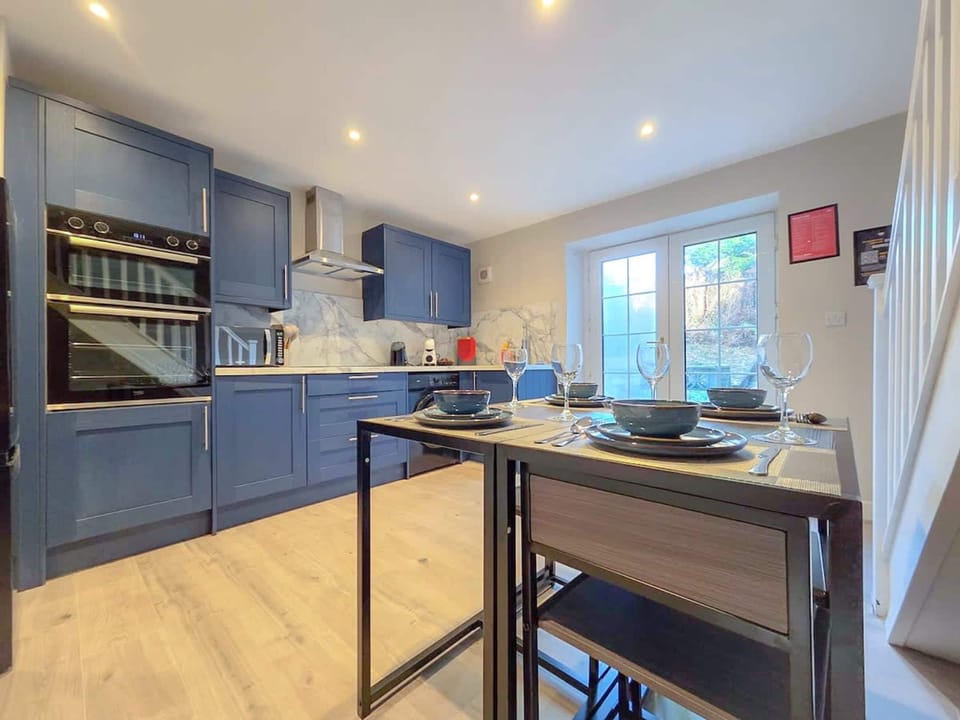 House | 2 bedrooms, Internet