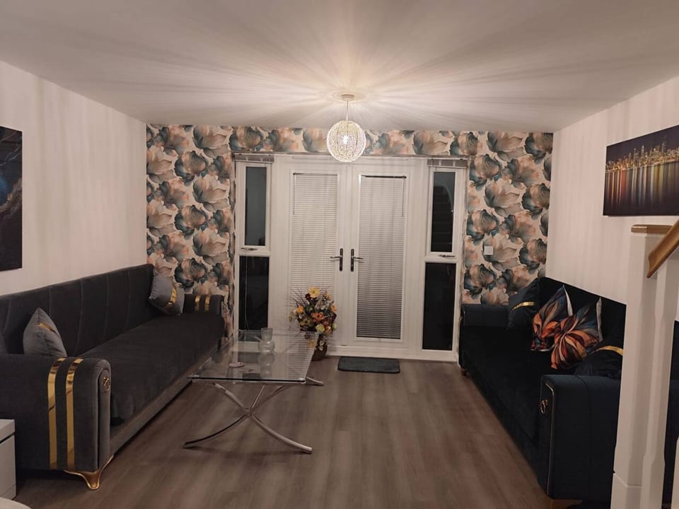 House | 2 bedrooms