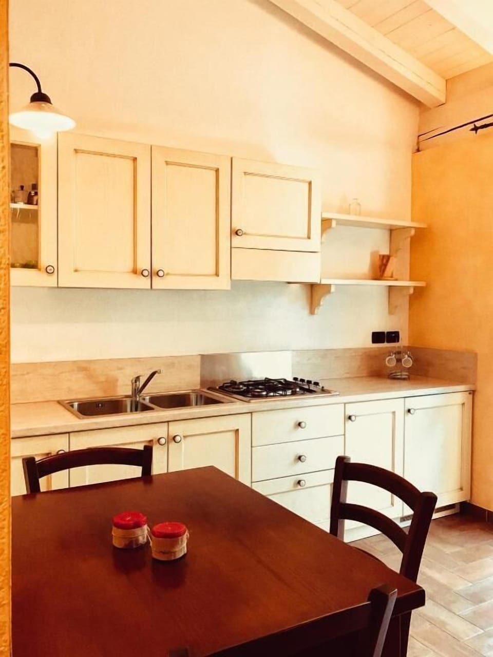 Classic Apartment, Garden View | Private kitchen | Highchair