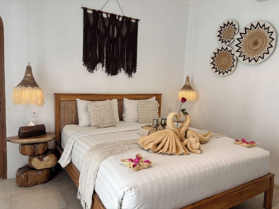 Deluxe Double Room, Pool View | In-room safe, desk, WiFi (free)