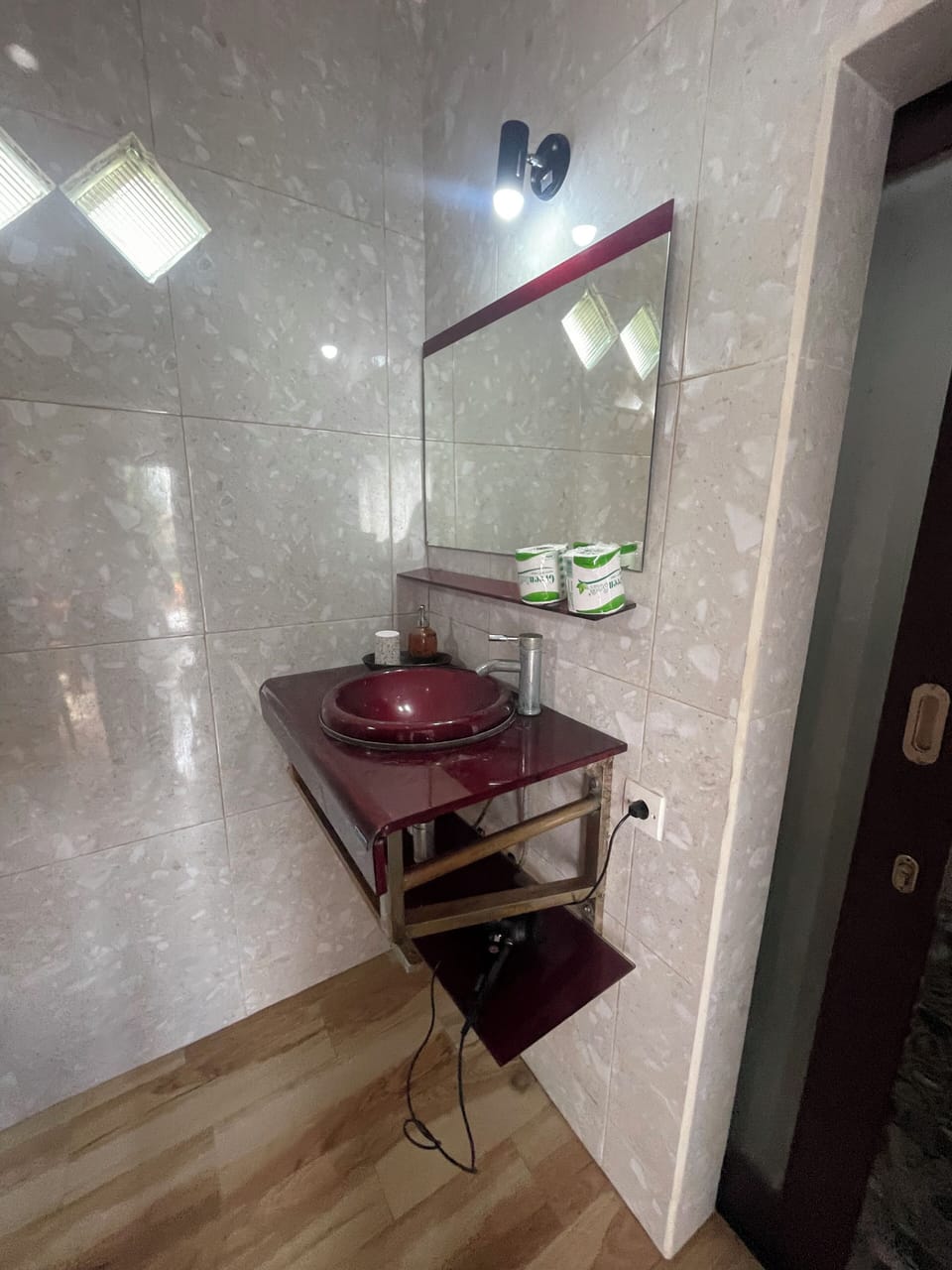 Double Room, Kitchen | Bathroom | Shower, hair dryer, soap, shampoo