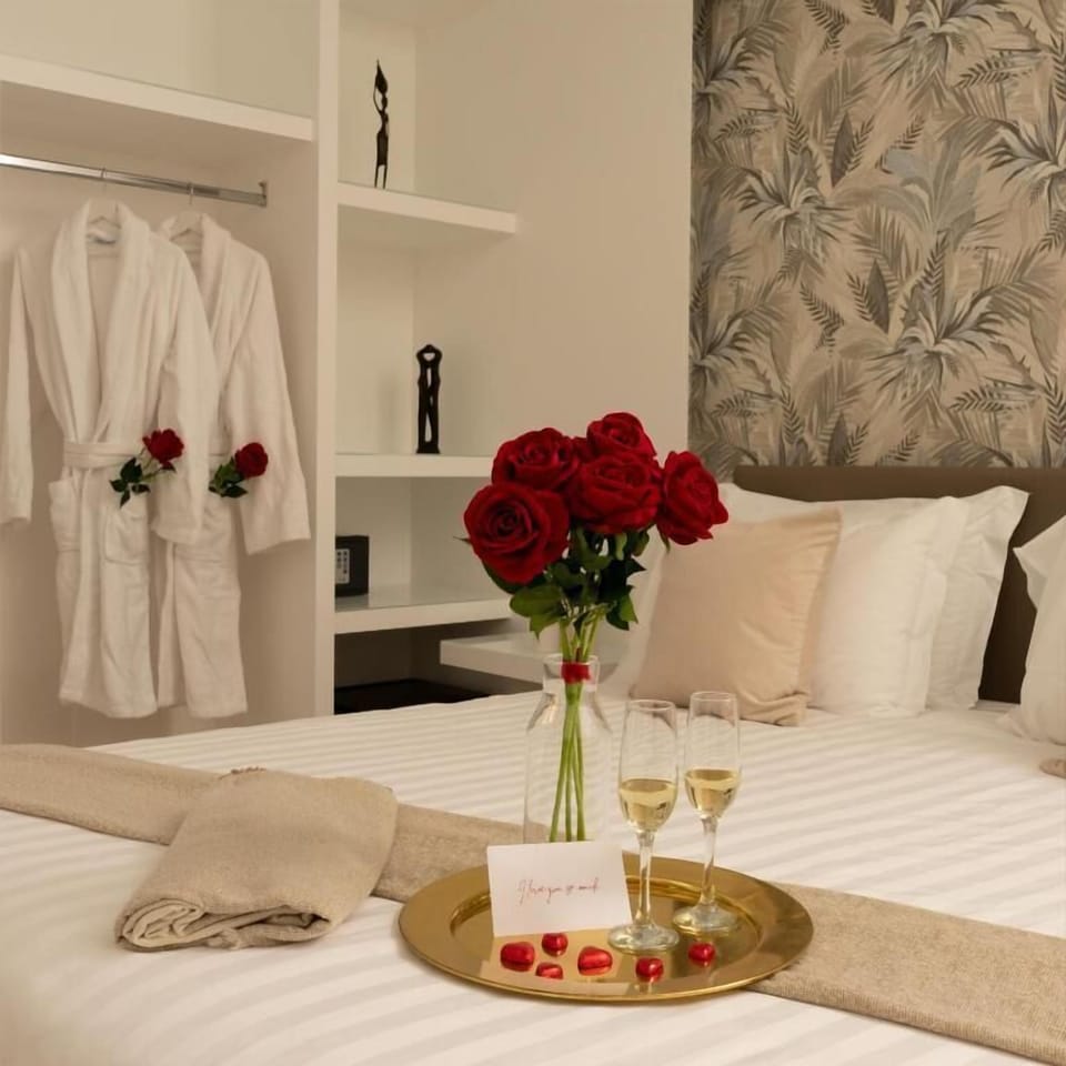 Deluxe Double Room, Courtyard View | In-room safe, soundproofing, iron/ironing board (on request)