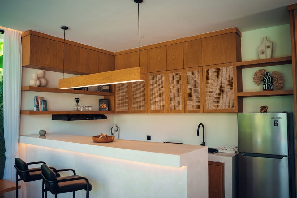 Full-size fridge, dishwasher, espresso maker, coffee/tea maker