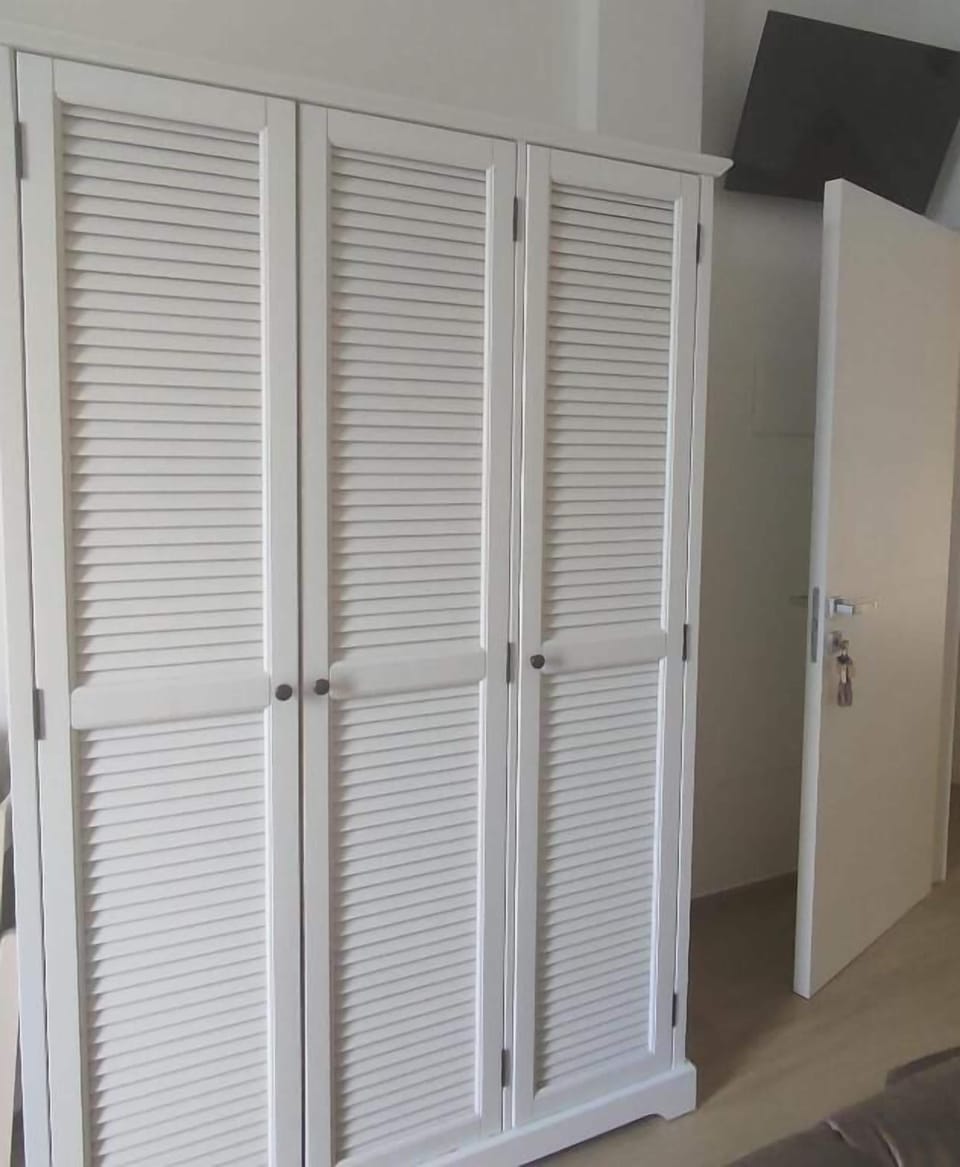 Deluxe Double or Twin Room, Sea View | Interior