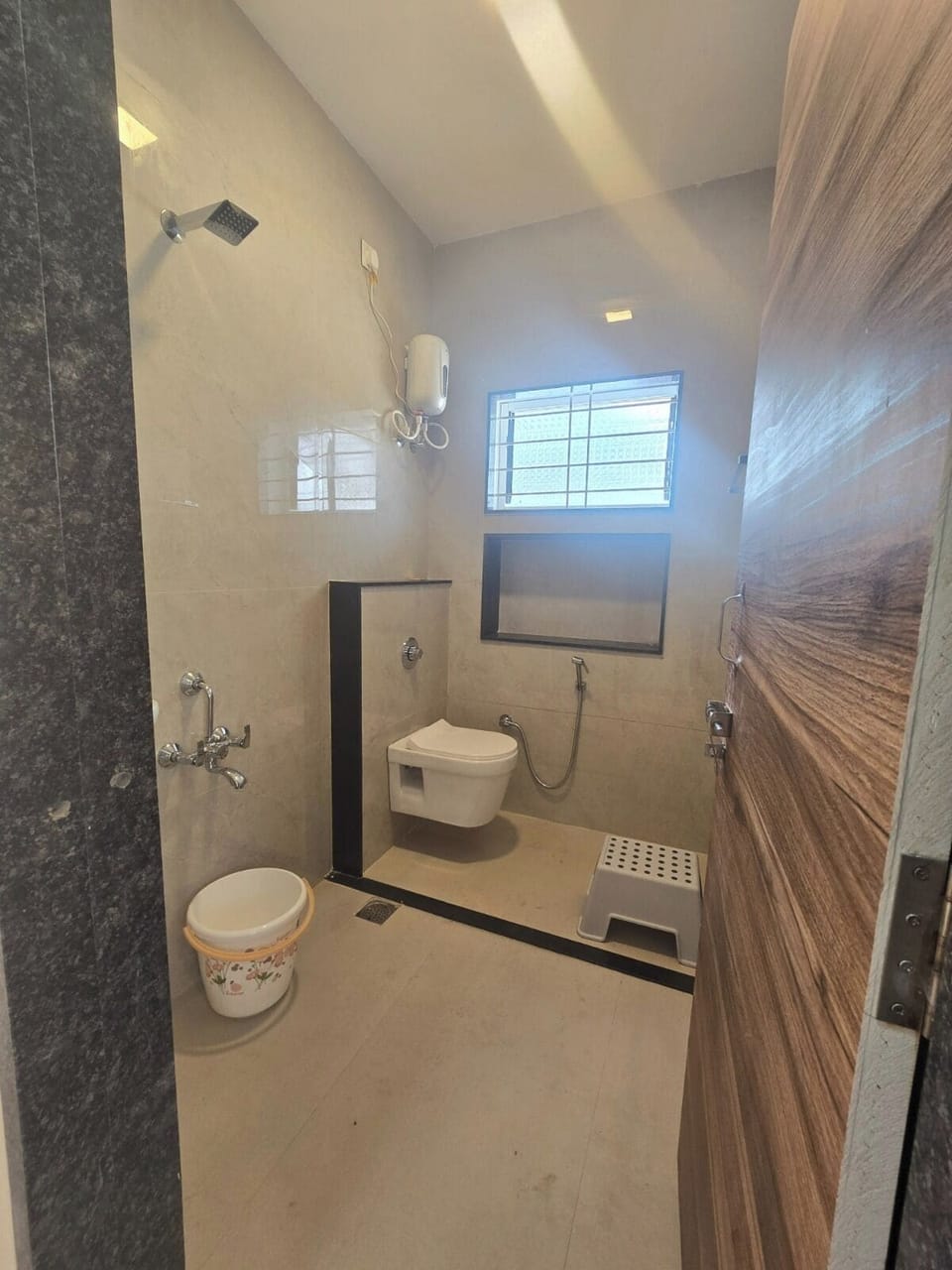 Shower, soap