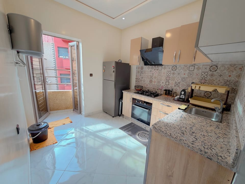 Comfort Apartment, Mountain View | Private kitchen