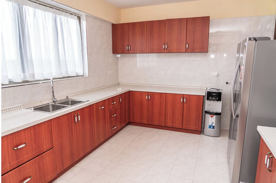 Deluxe Apartment | Private kitchen