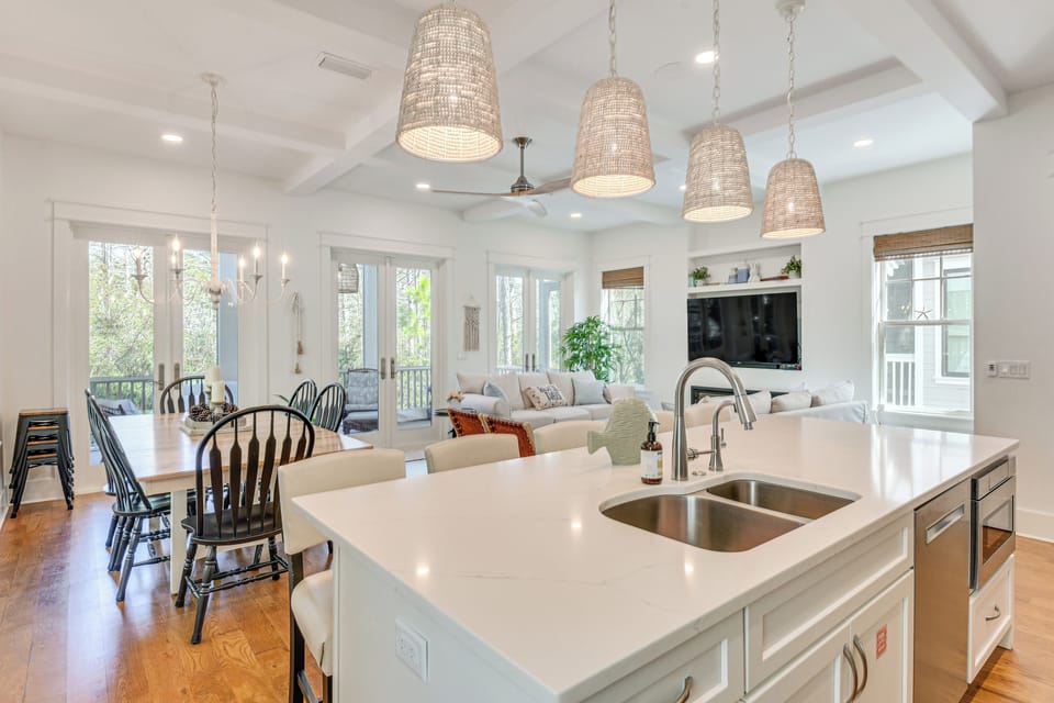 House (4 Bedrooms) | Interior