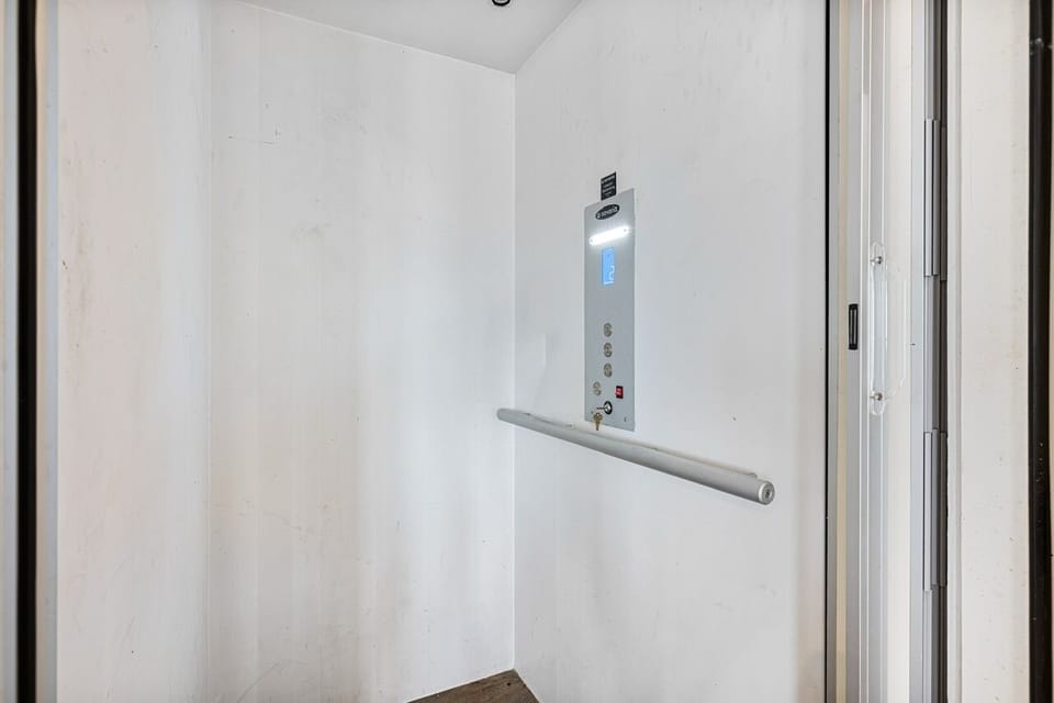 House, 4 Bedrooms | Interior