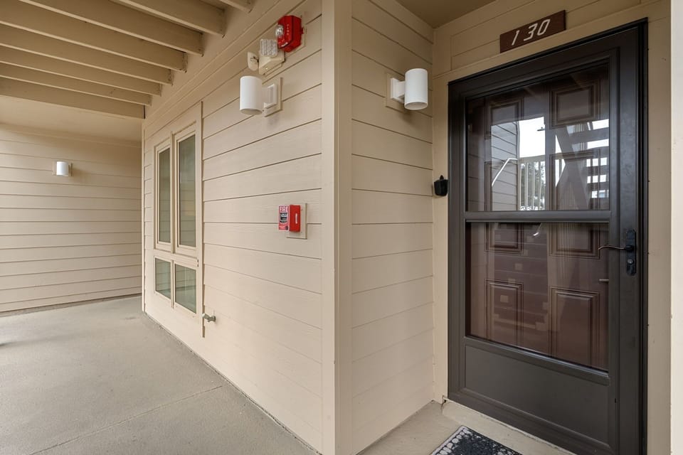 Condo, 2 Bedrooms | Interior