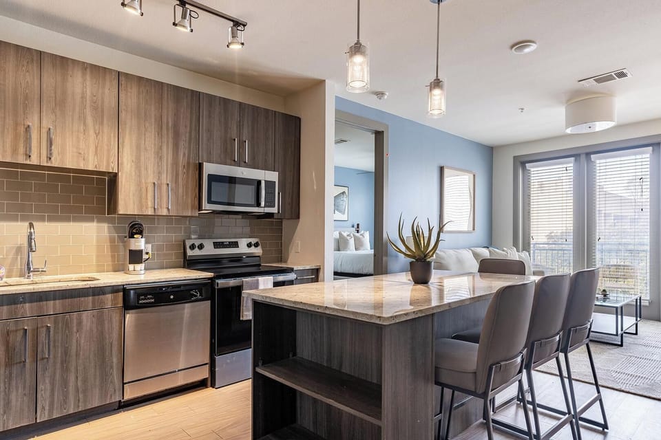 Apartment (2 Bedrooms) | Private kitchen | Fridge, coffee/tea maker