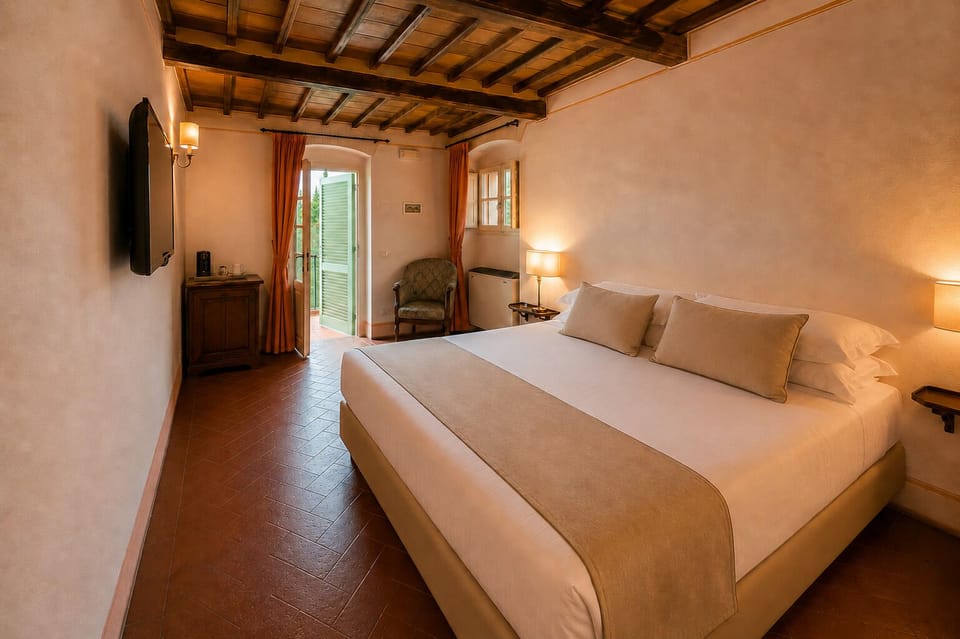 Classic Room | In-room safe, iron/ironing board (on request), WiFi (free), bed sheets