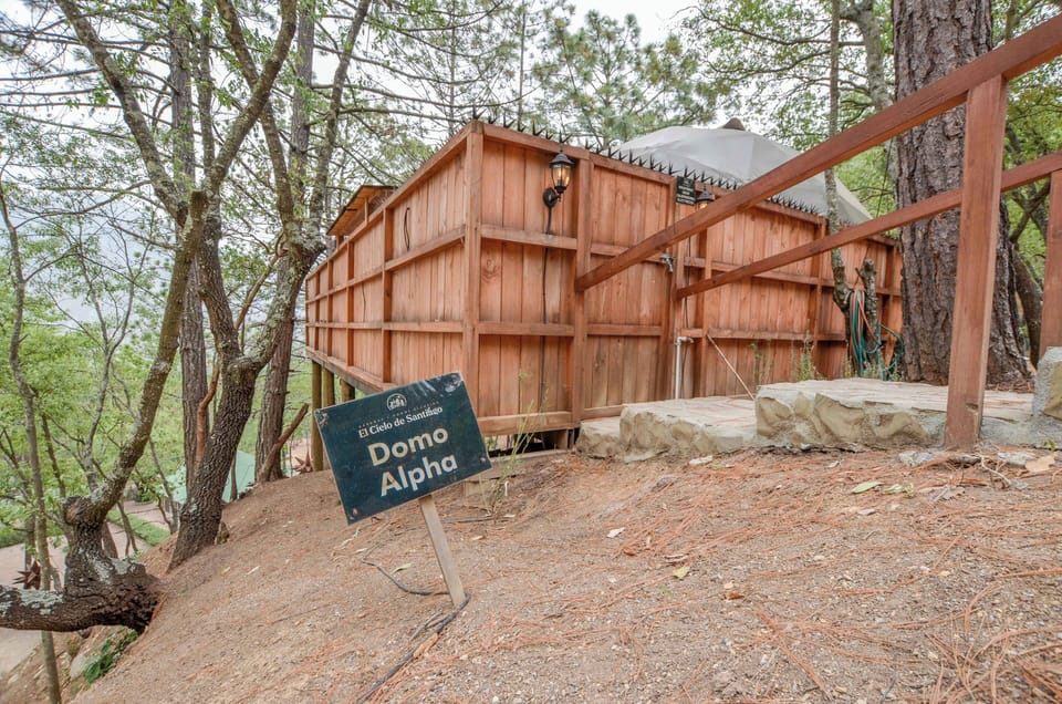 Standard Bungalow, Mountain View | WiFi (free), bed sheets