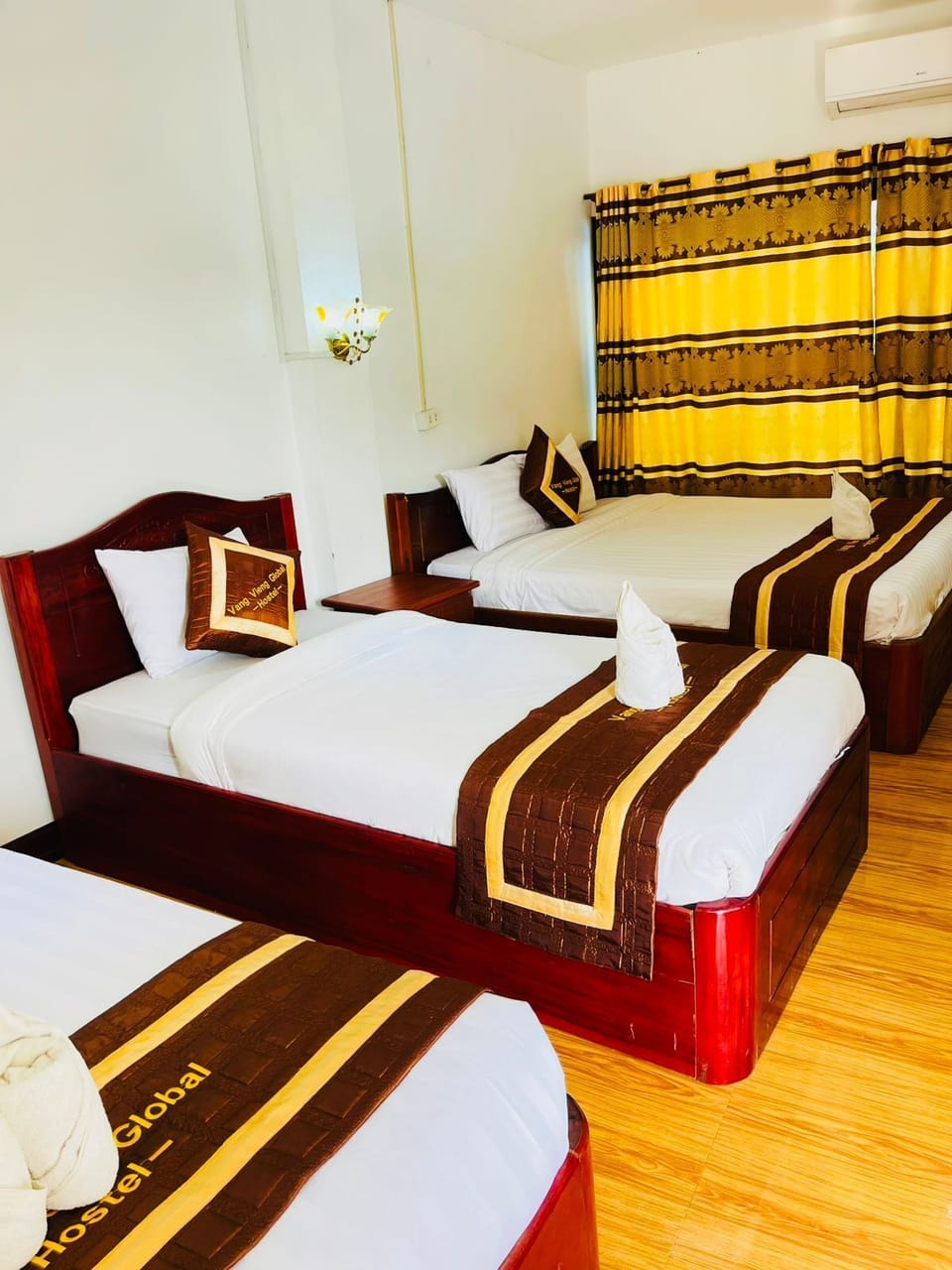 Deluxe Quadruple Room | Free WiFi