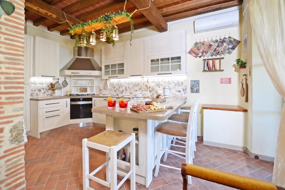 Family Apartment, 1 Bedroom, Microwave, Mountainside (Dimora Belfiore) | Private kitchenette