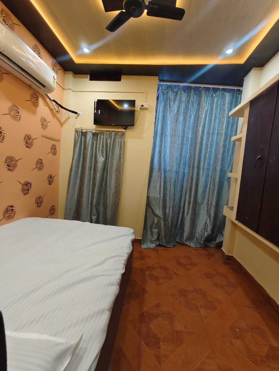 Classic Double Room | Free WiFi