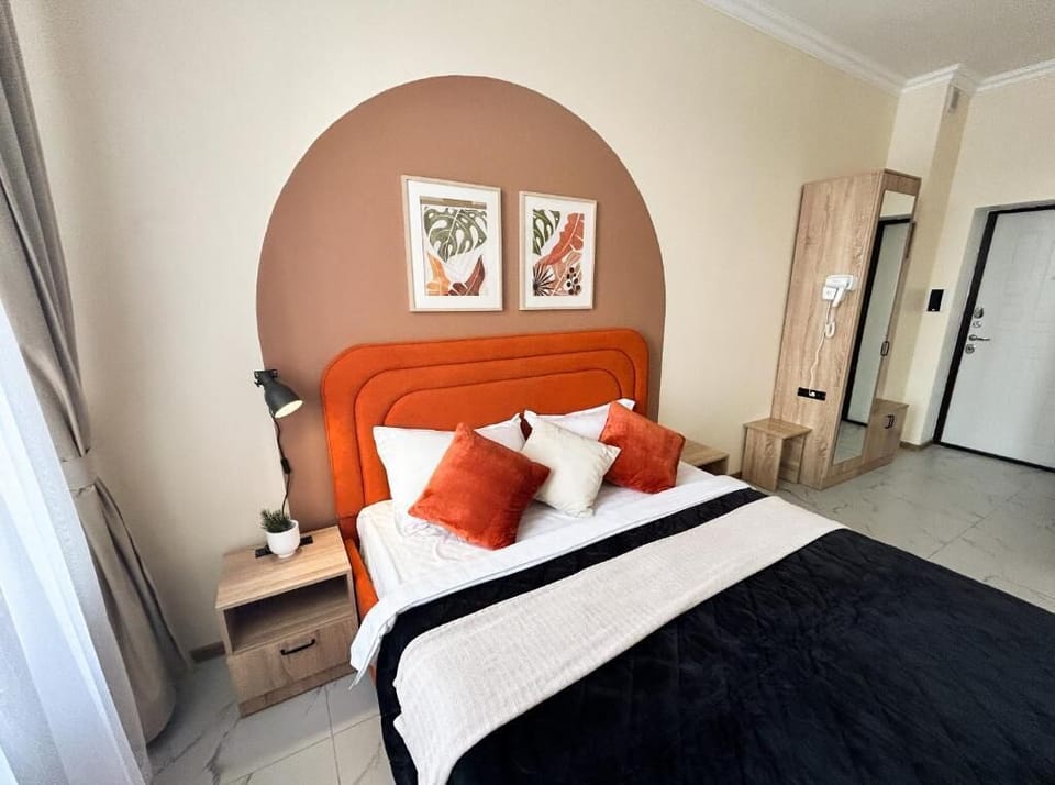 Comfort Apartment, City View | Desk, laptop workspace, WiFi (free)