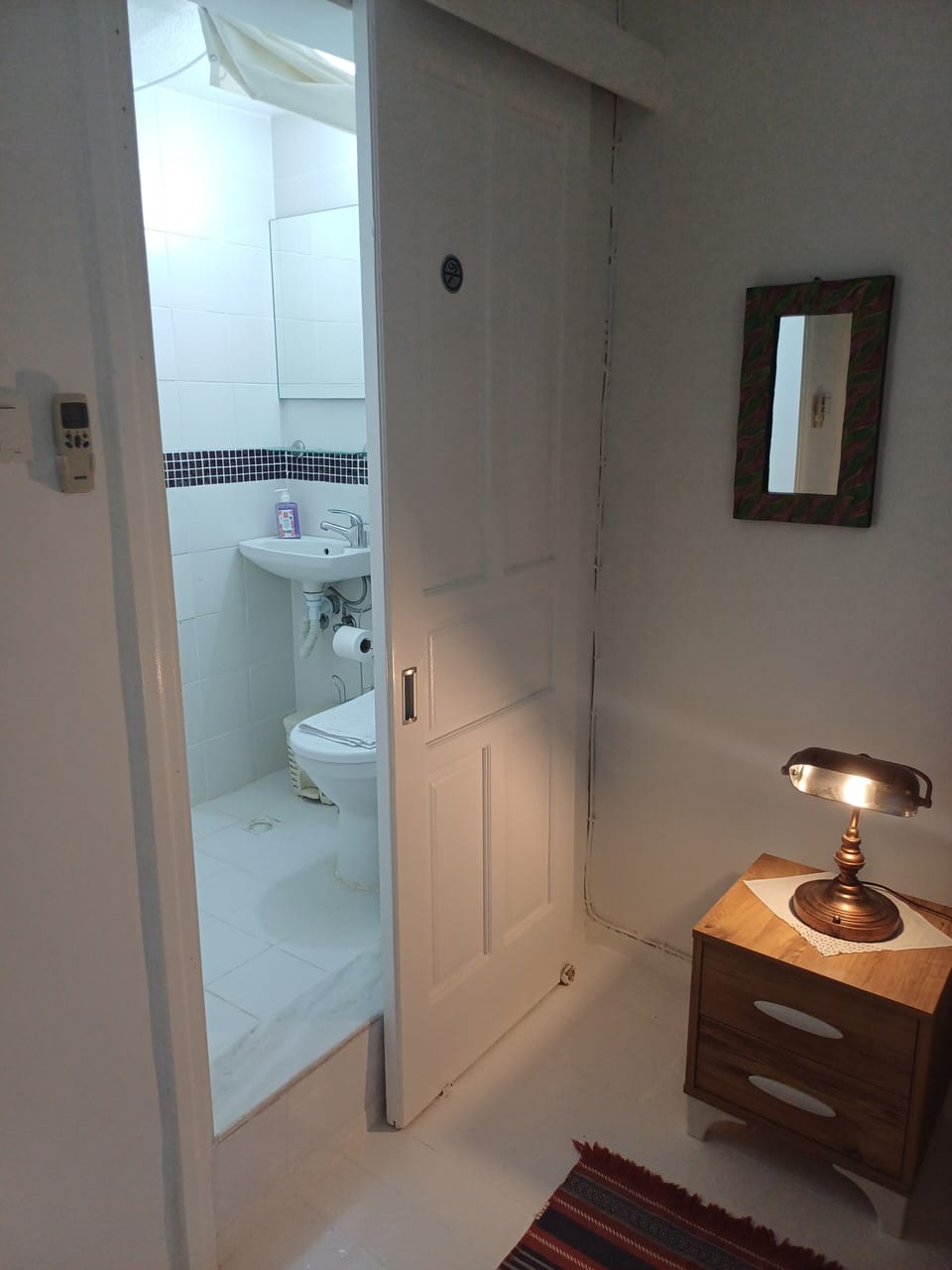 Double Room, City View | Bathroom | Shower, free toiletries, hair dryer, towels