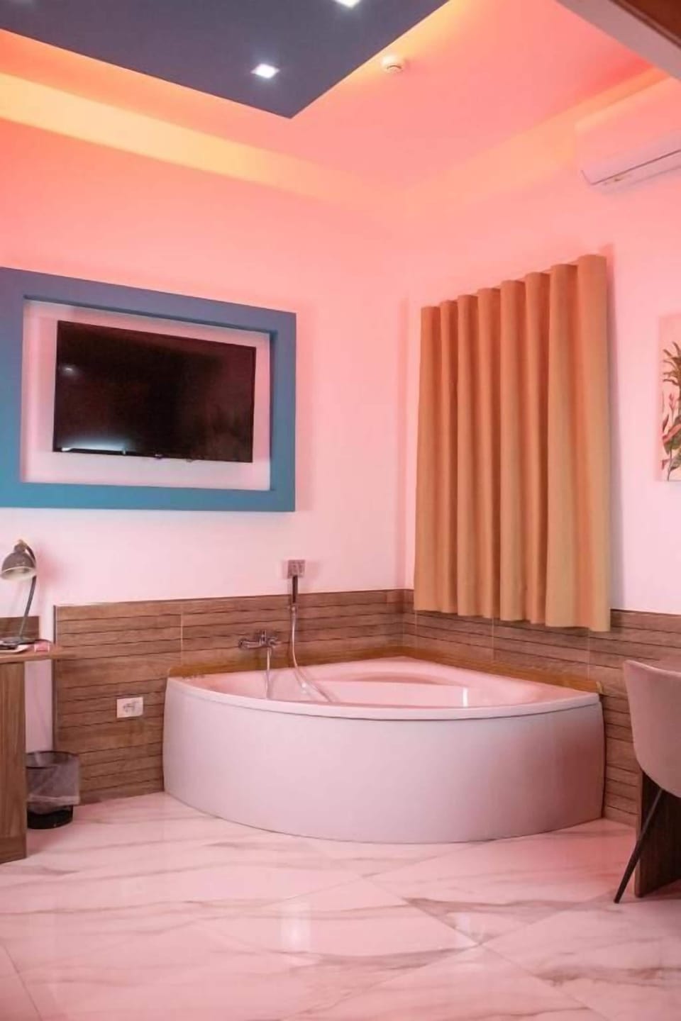 Bathrobes, bidet