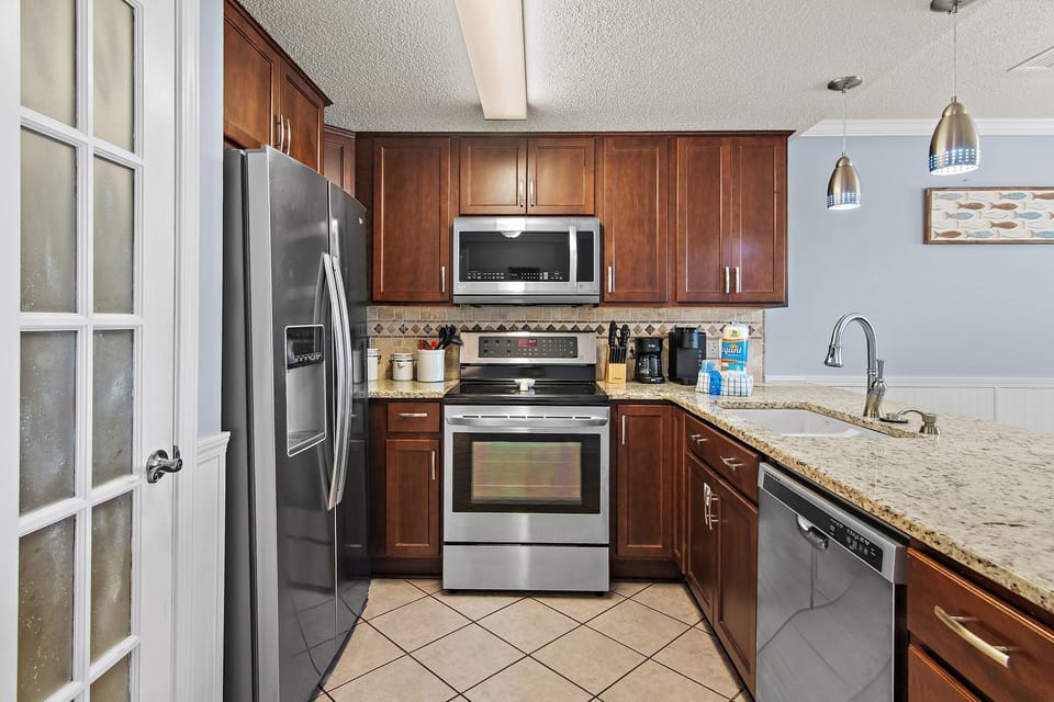 Condo, Multiple Beds (Ciboney 3009) | Private kitchen
