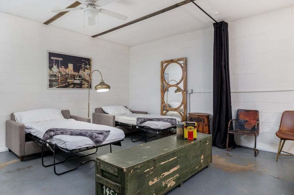House, Multiple Beds, Patio, Garden View (Historic Rumpel Kammer - Marktplatz) | 1 bedroom, individually decorated, individually furnished, bed sheets