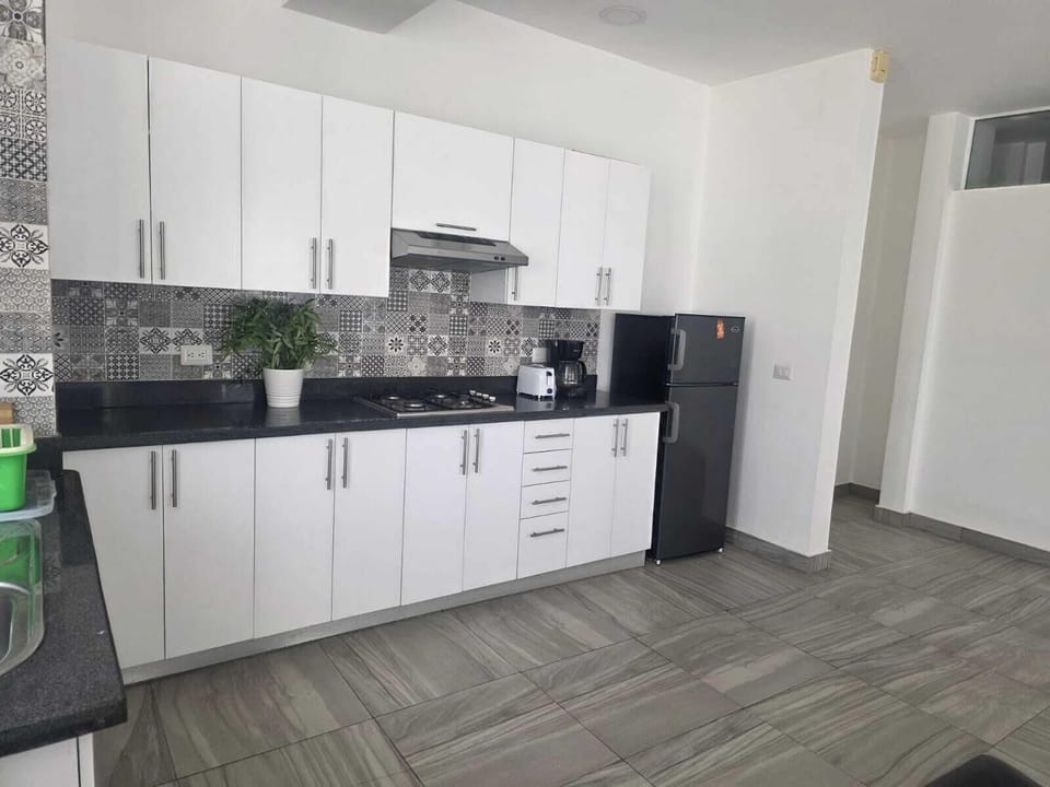 Comfort Apartment, Balcony, Pool View | Private kitchen