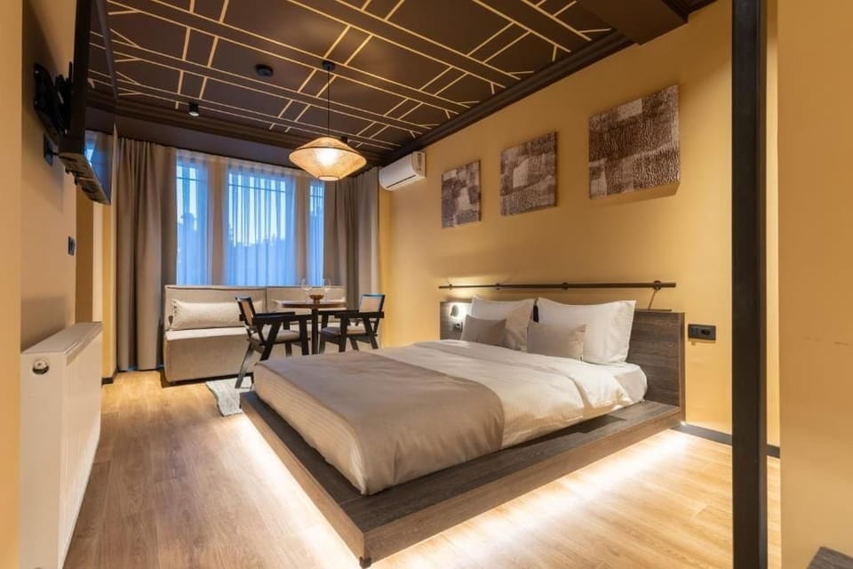 Deluxe Room, City View | Free WiFi